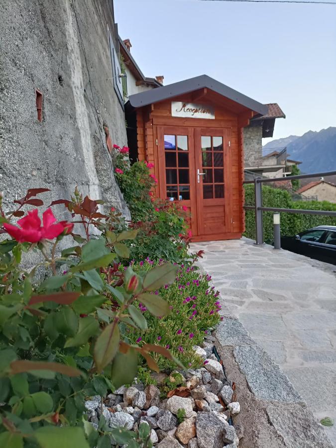 Residence Casa Rosa Джера Ларио Екстериор снимка