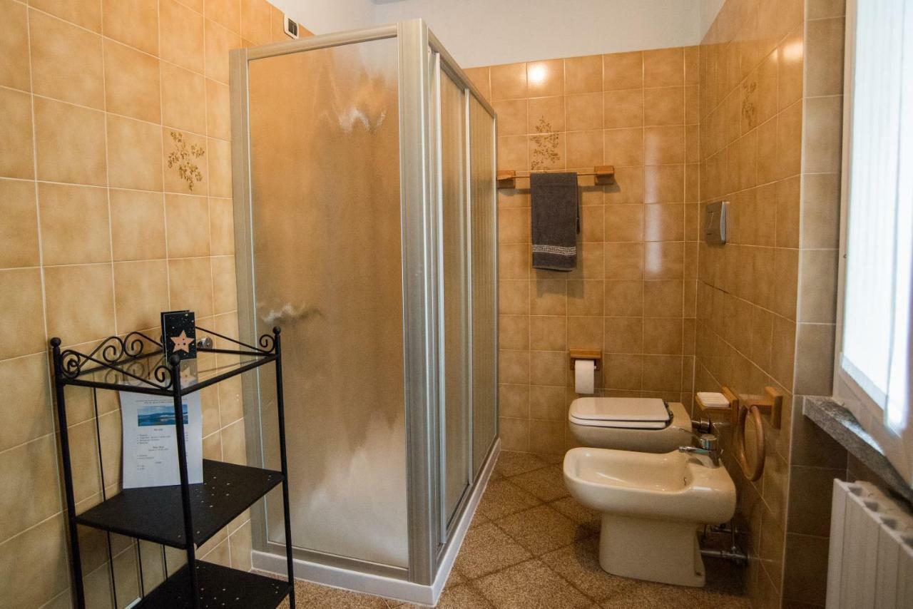Residence Casa Rosa Джера Ларио Екстериор снимка